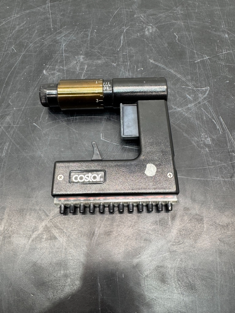 Image of Costar multichannel pipettor